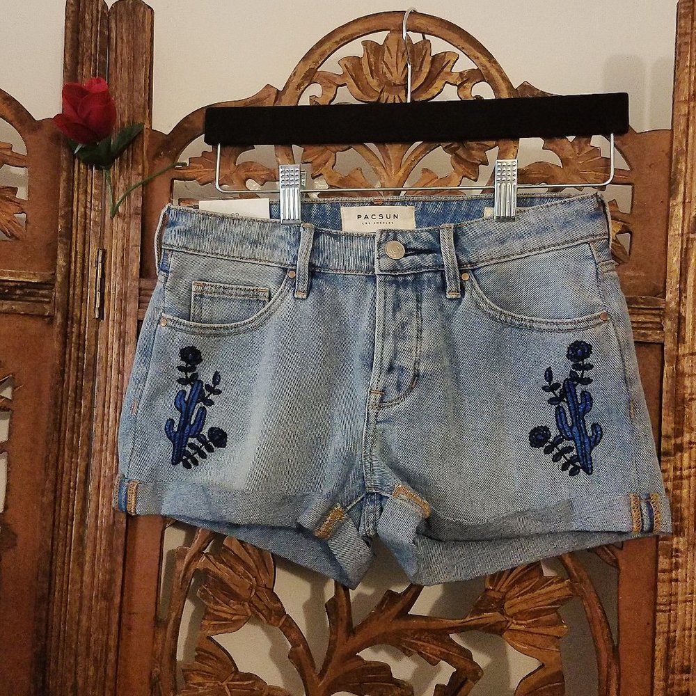 NWT pacSun denim shorts